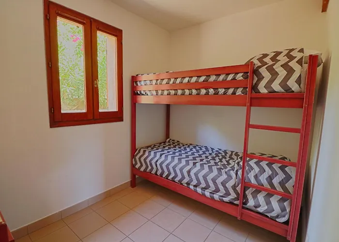 N2 Rez De Jardin La Liscia Апартаменты